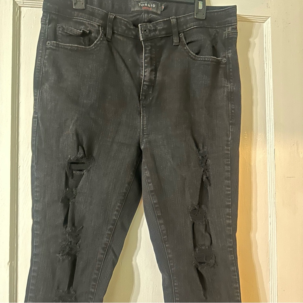 Torrid high rise skinny jeans size 16